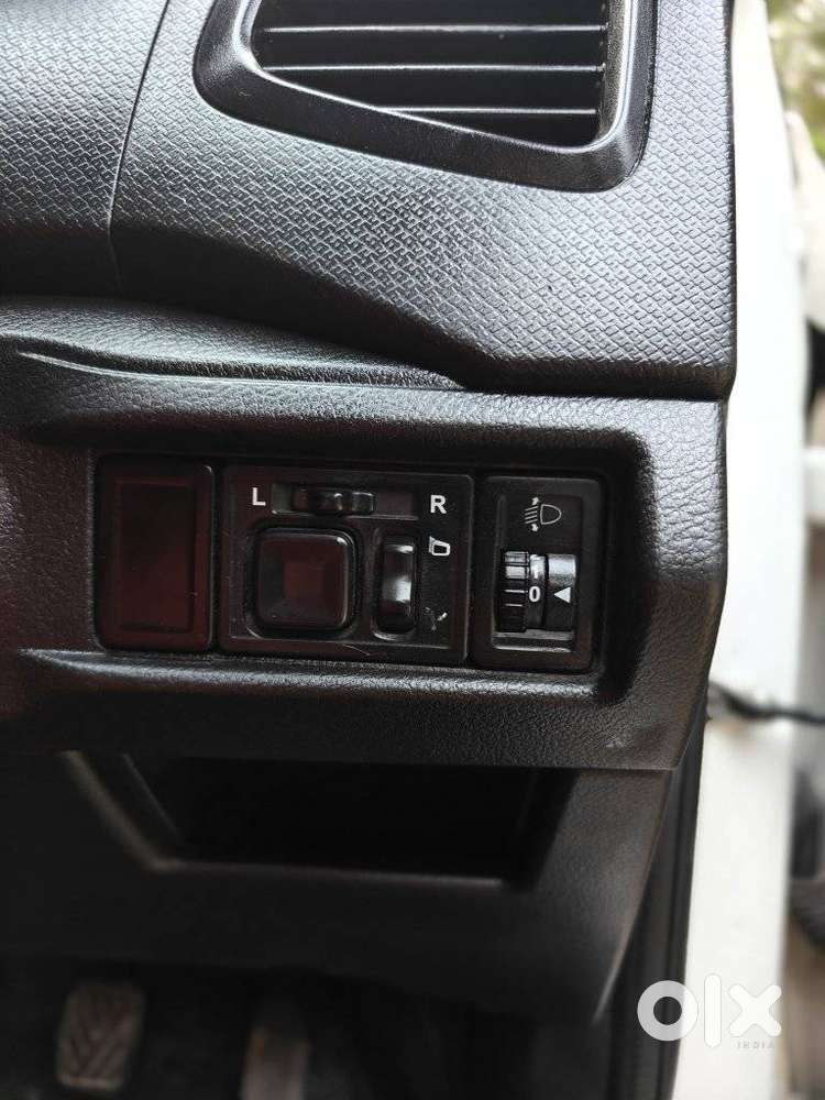 Maruti Suzuki Brezza 1.5 Vxi Smart Hybrid, 2020, Petrol