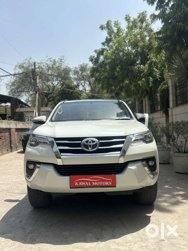 Toyota Fortuner 4x4 Mt 2.8 Diesel, 2019, Diesel