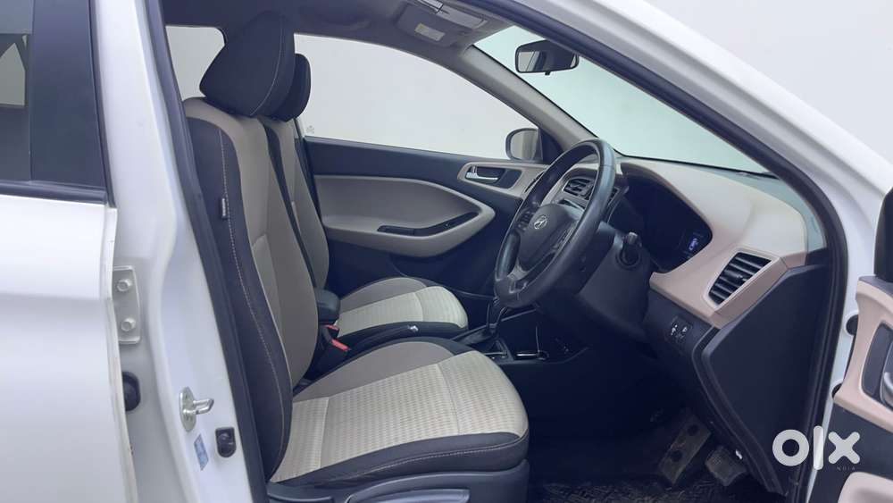 Hyundai Elite I20 1.2 Asta (o) Cvt, 2019, Petrol