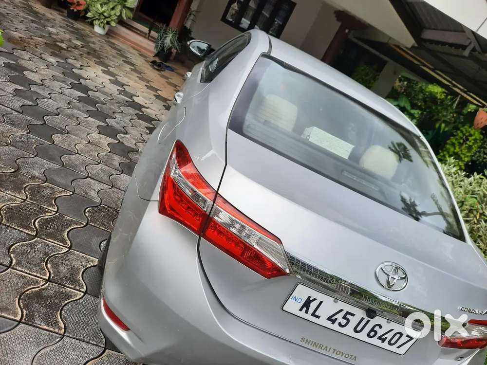 Toyota Corolla 2015 Petrol 141000 Km Driven