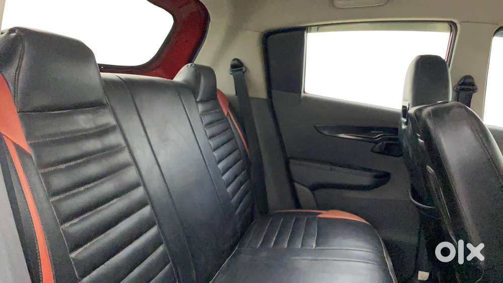 Mahindra Kuv100 Nxt 1.2 K4 Plus Petrol 6 Str, 2017, Petrol