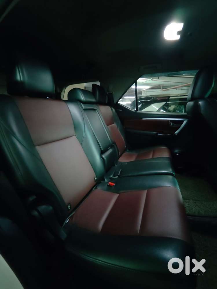 Toyota Fortuner Legender 4x4 At 2.8, 2023, Diesel