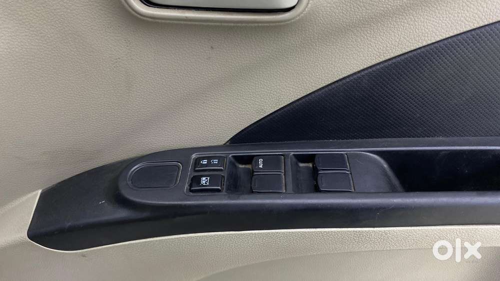 Maruti Suzuki Celerio 2014-2017 Vxi, 2016, Cng & Hybrids