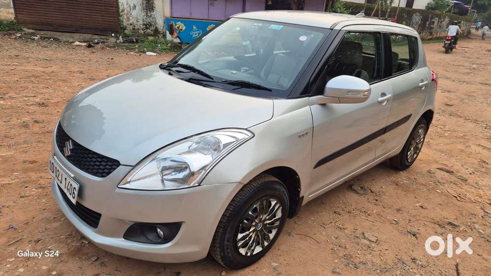 Maruti Suzuki Swift Vxi, 2013, Petrol