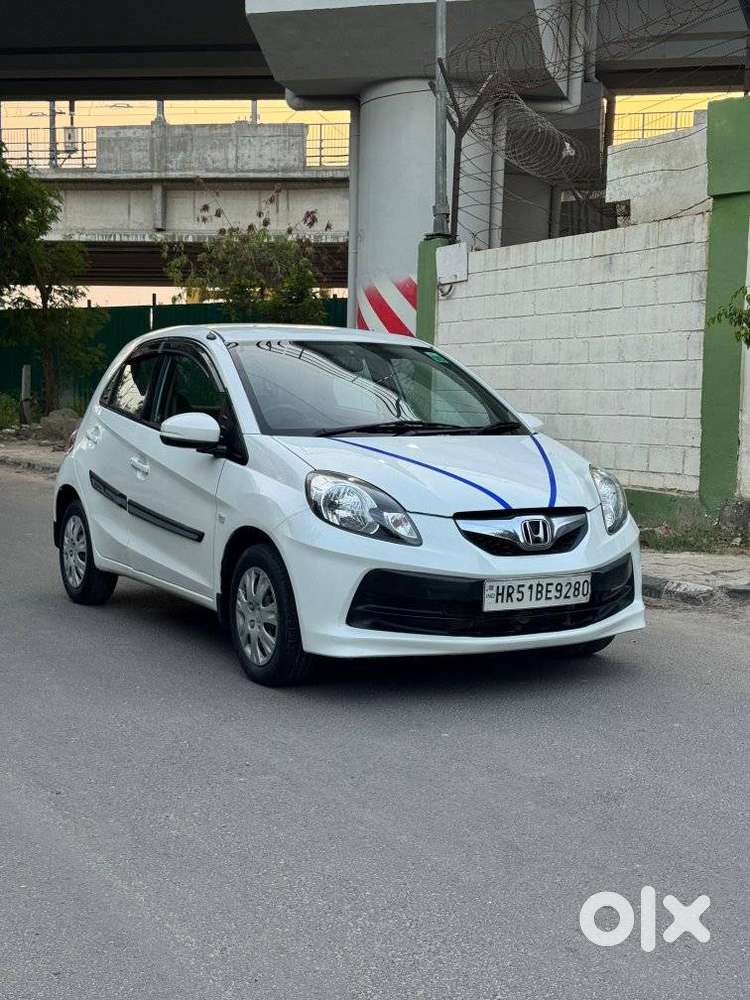 Honda Brio, 2015, Petrol