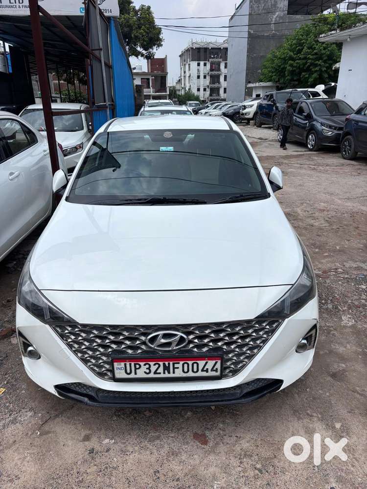 Hyundai Verna, 2022, Petrol