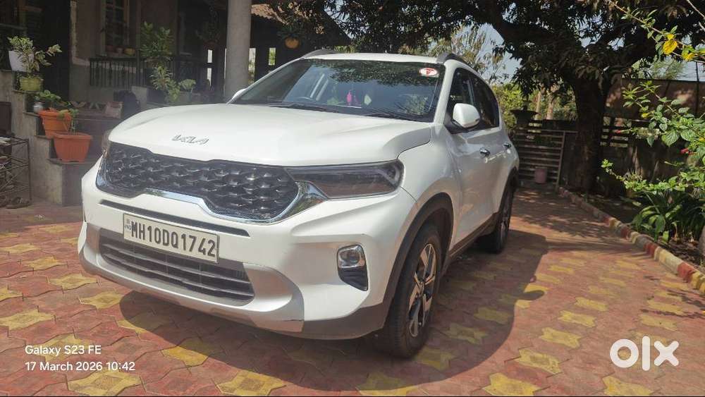 Extremely Well Maintained Kia Sonet Htx