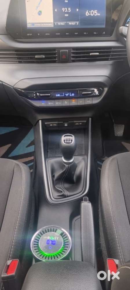 Hyundai I20 Asta (o) 1.2 Mt, 2023, Petrol