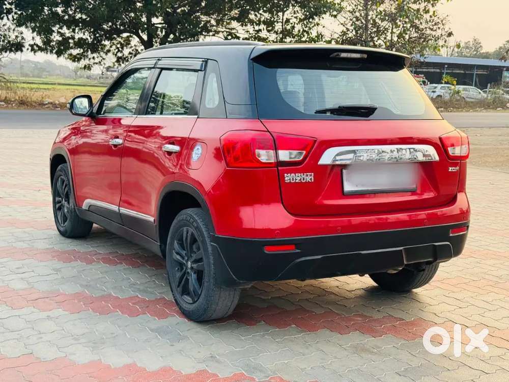 Maruti Suzuki Brezza Zdi+ Dual Tone