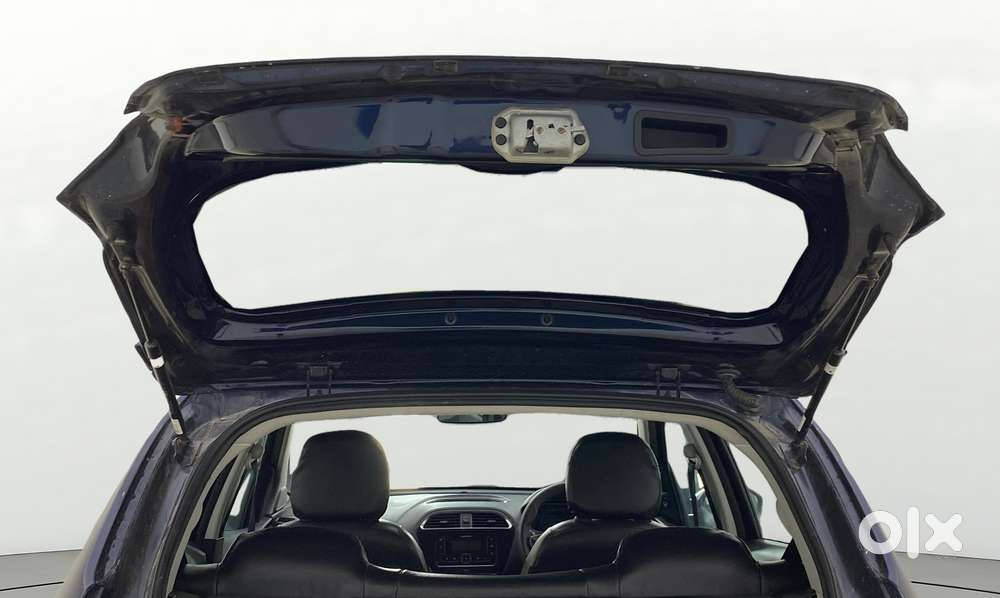 Tata Tiago 1.05 Revotorq Xt, 2023, Petrol