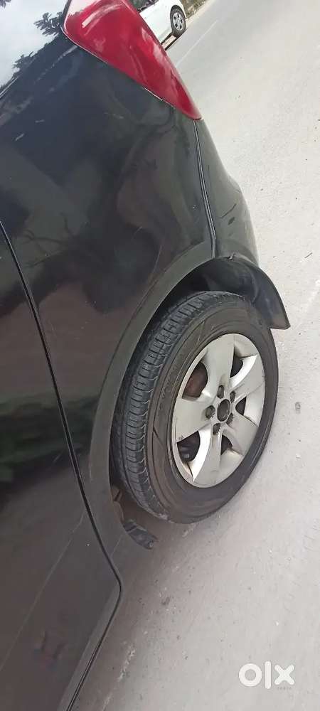 Skoda Fabia 2010 With Good Engine Condition And Fresh Insurance