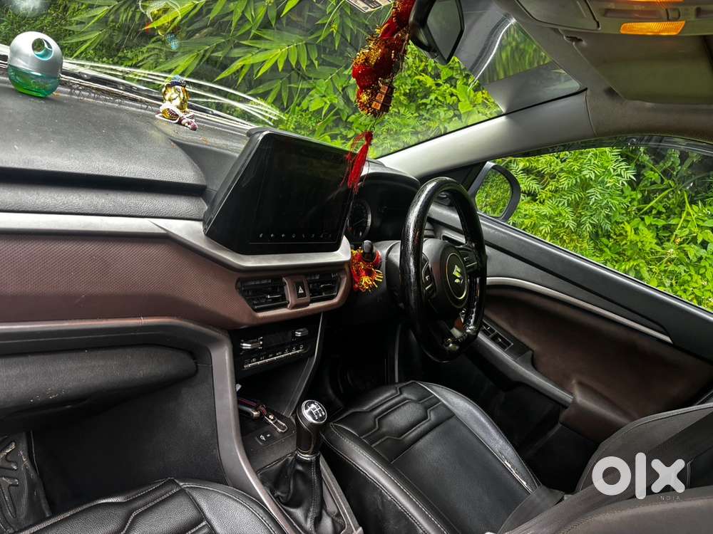 Maruti Suzuki Brezza Petrol 2023
