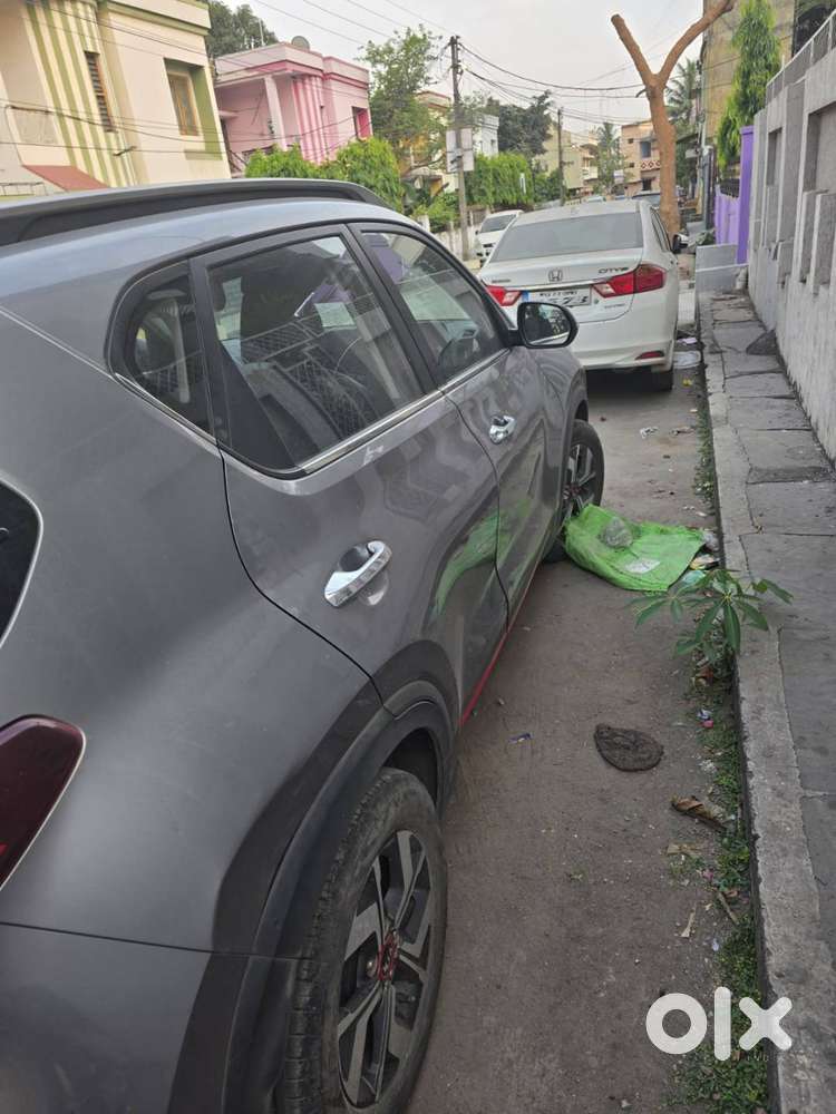 Kia Sonet 2020 Petrol Well Maintained