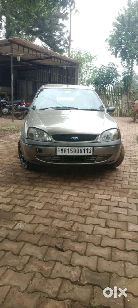 Ford Ikon Petrol 2005