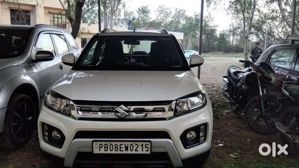 Maruti Suzuki Brezza Petrol Well Maintained