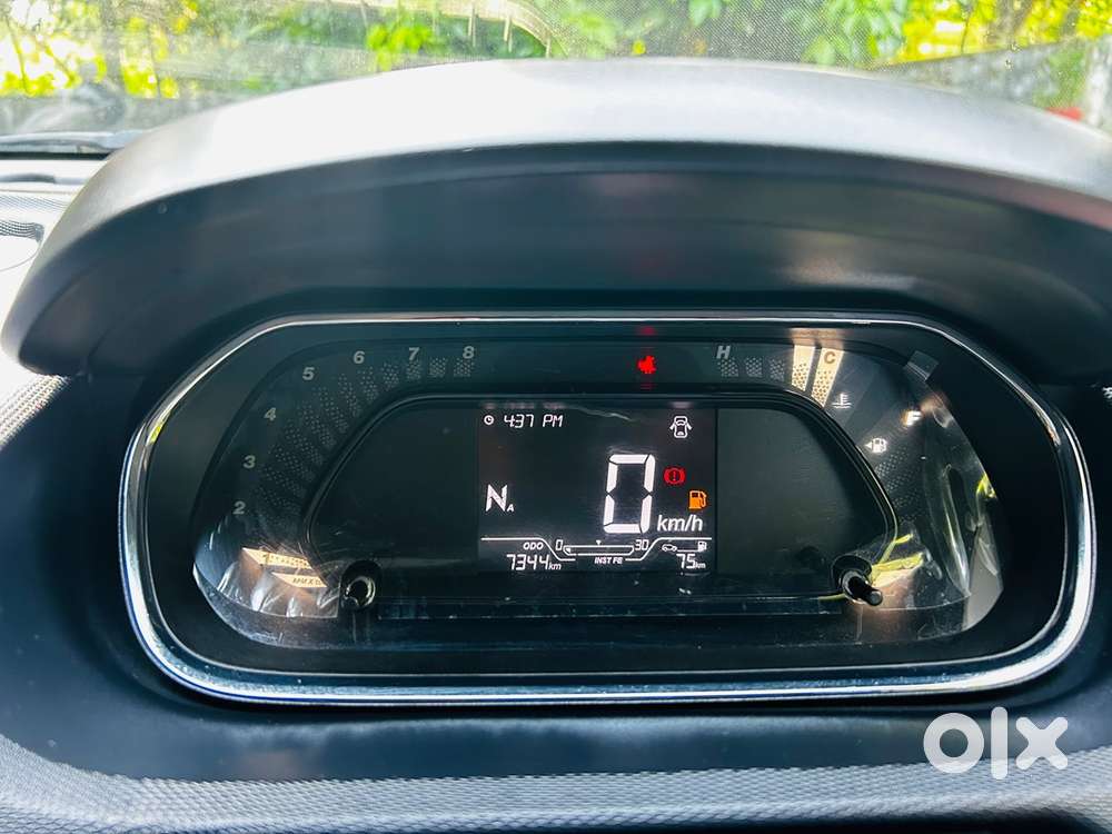Tata Tiago Petrol 2023