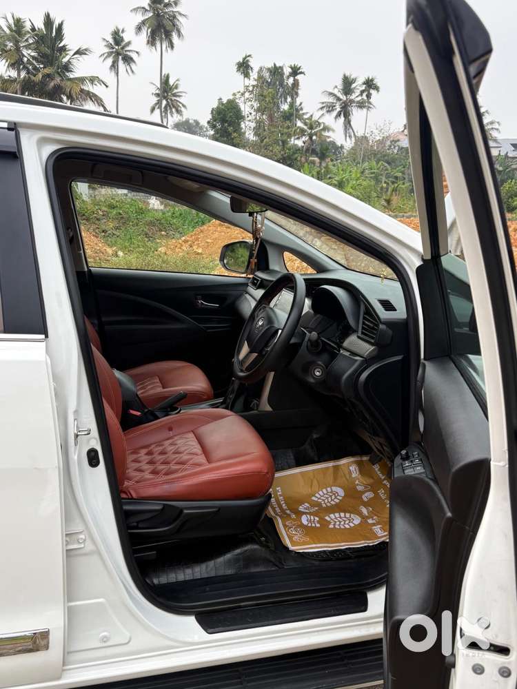 Perfect Family Suv: Toyota Innova Crysta In Mint Condition