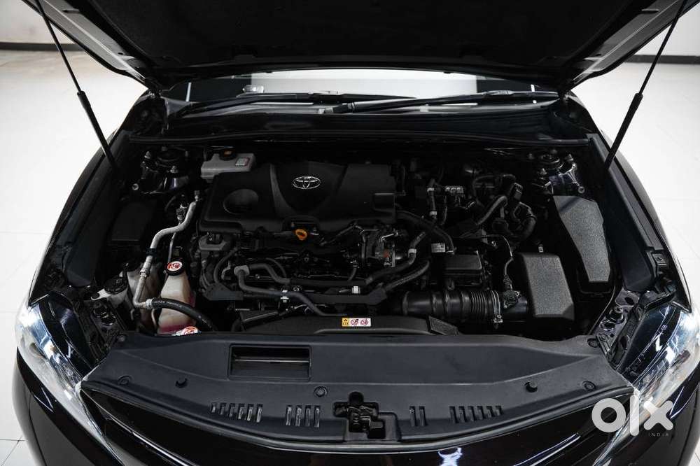 Toyota Camry Hybrid, 2019, Petrol