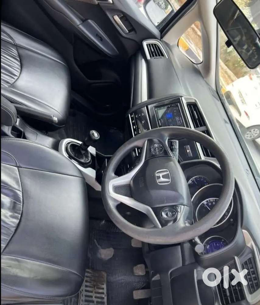 Honda Wrv Vx Top End Diesel With Sunroof 2017 Model