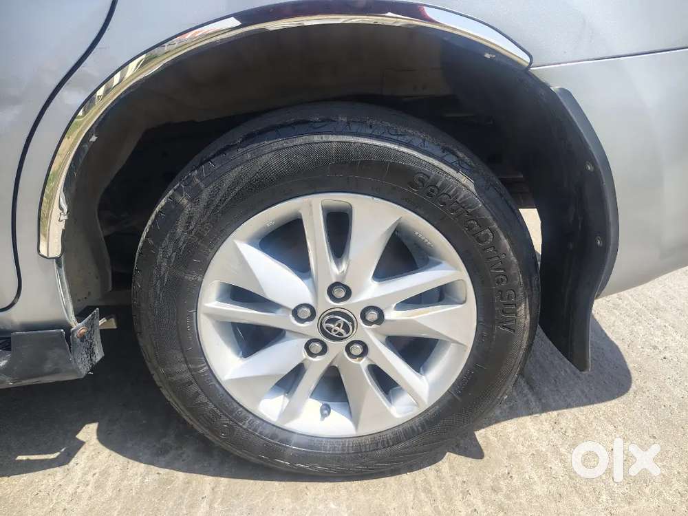 Toyota Innova Crysta 2019 Diesel 88000 Km Driven