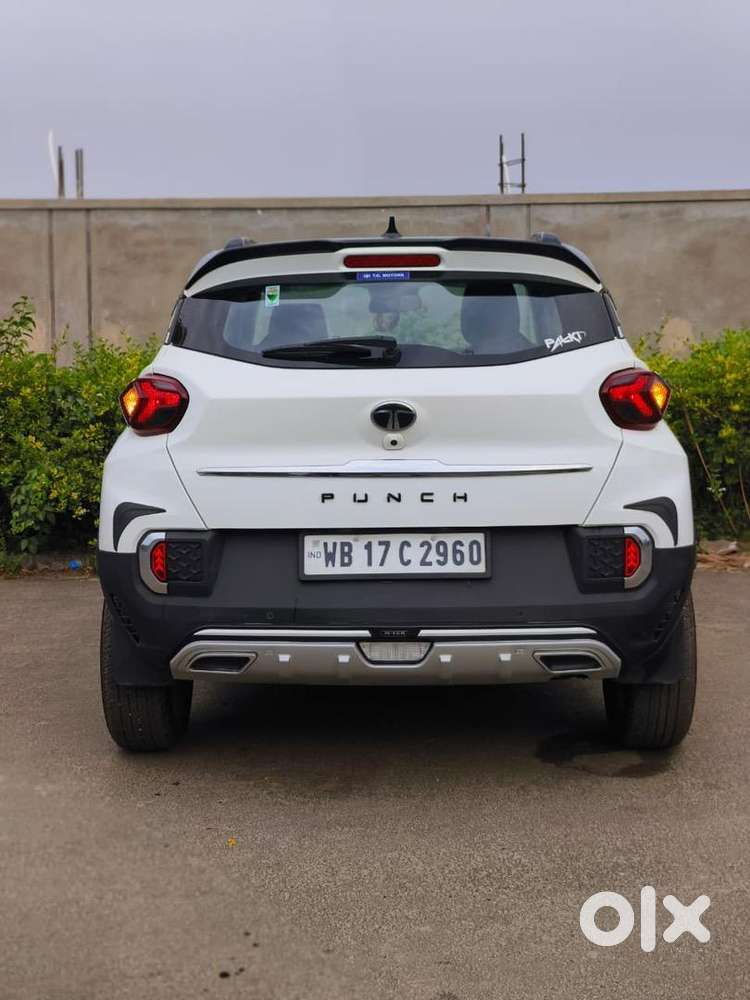 Tata Punch Adv+s 2025