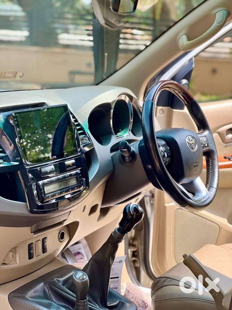 Toyota Fortuner 3.0 4x4 Manual, 2010, Diesel