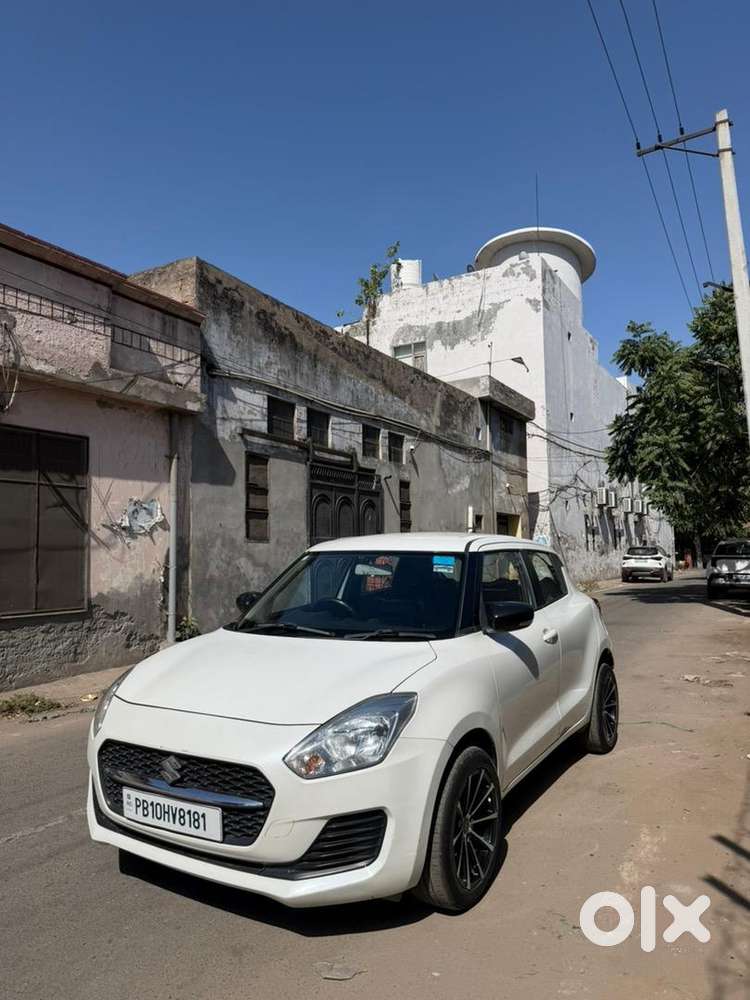Maruti Suzuki Swift 2022 Petrol 46000 Km Driven