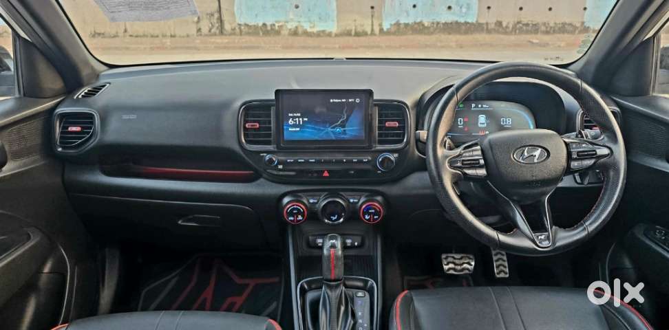 Hyundai Venue S Turbo Dct, 2023, Petrol