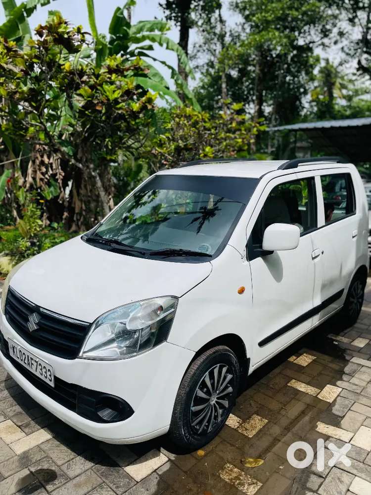Maruti Suzuki Wagon R 2010 Vxi New Paper