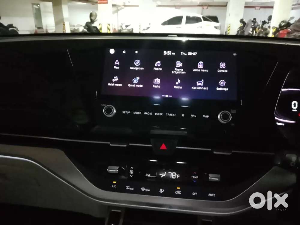 Kia Carens Diesel At 7 Str 2023 Model