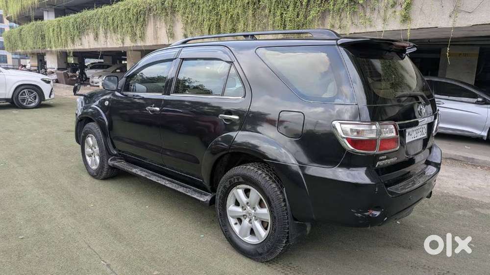 Toyota Fortuner 3.0 4x4 Manual, 2010, Diesel