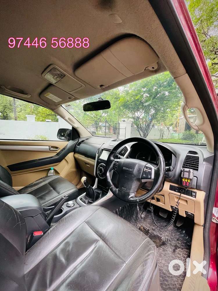 Isuzu D-max V-cross 2018 Diesel Well Maintained