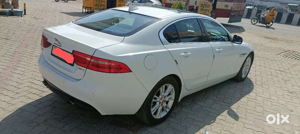 2019 Jaguar Xe Portfolio Petrol Top Model