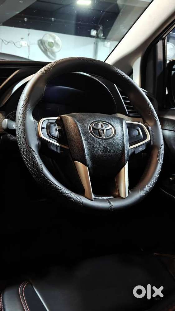 Toyota Innova Crysta 2.4 G Mt, 2022, Diesel