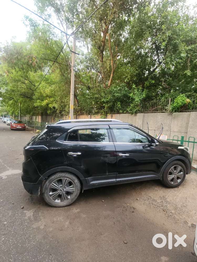 Black Hyundai Creta Petrol 2018 New Condition