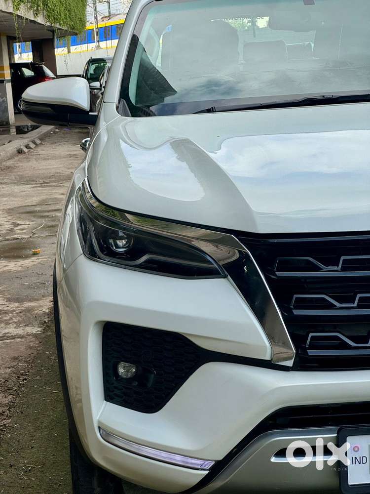 Toyota Fortuner [2021-ongoing] 2.8 2wd Diesel At, 2022, Diesel