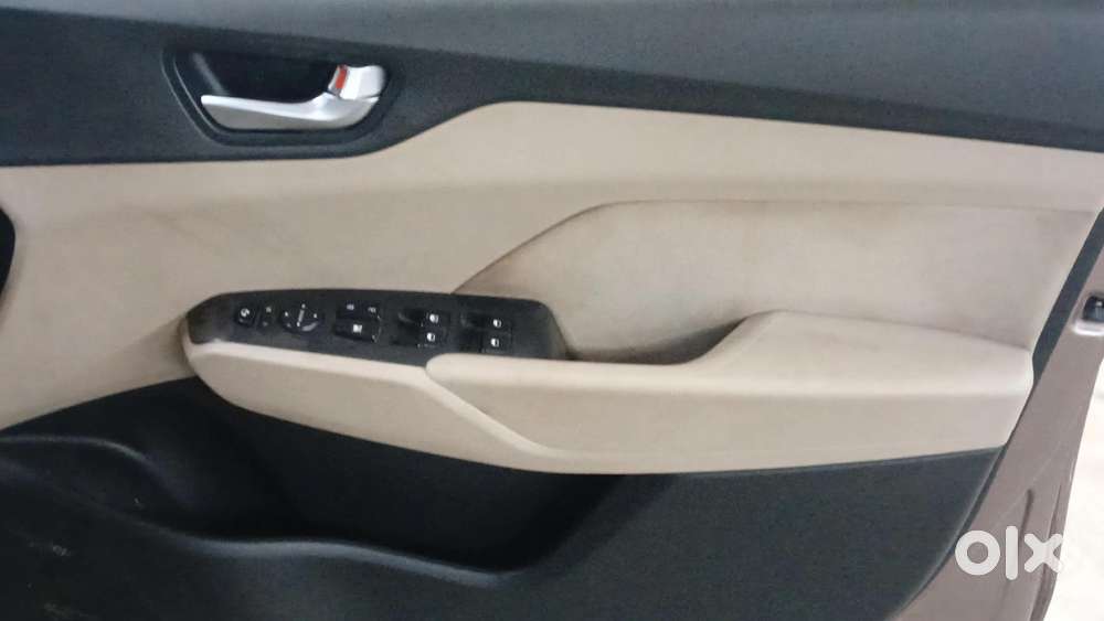 Hyundai Verna 1.6 Vtvt Sx, 2019, Petrol