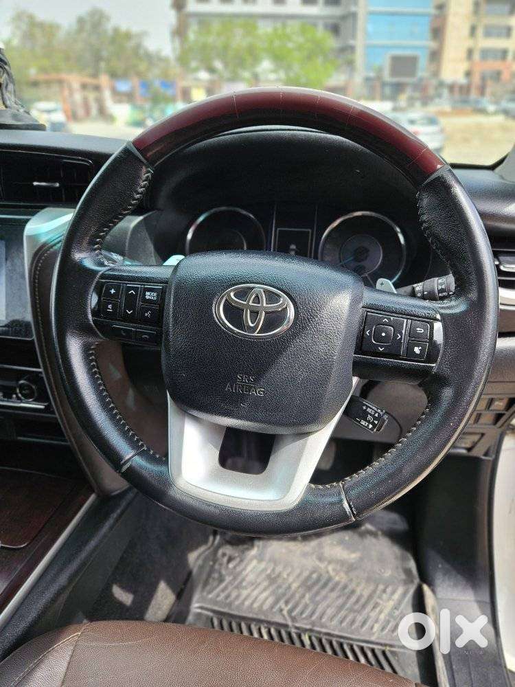 Toyota Fortuner 4x2 At 2.8 Diesel, 2017, Diesel