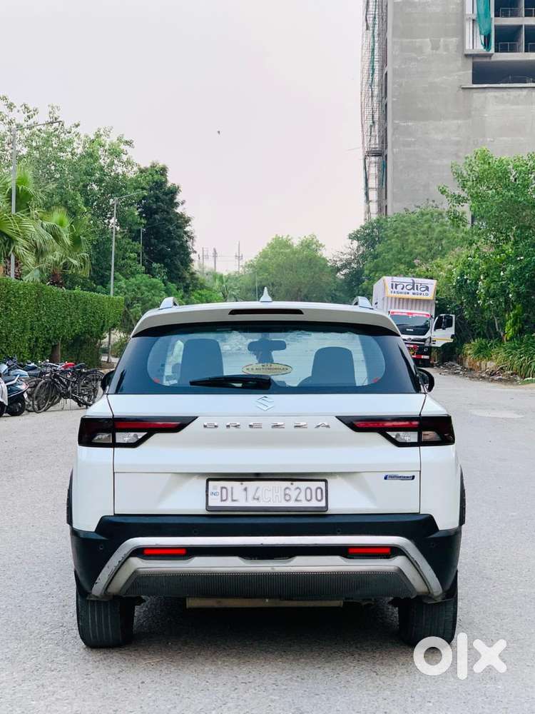Maruti Suzuki Brezza 1.5 Zxi Plus Smart Hybrid, 2023, Petrol