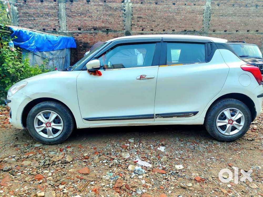Maruti Suzuki Swift Vxi + Manual, 2018, Petrol