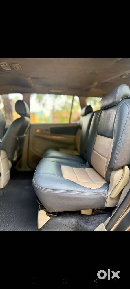 Toyota Innova 2.5 G (diesel) 7 Seater, 2010, Diesel