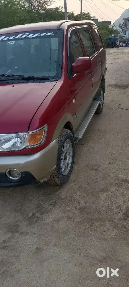 Chevrolet Tavera 2012 Diesel 150000 Km Driven
