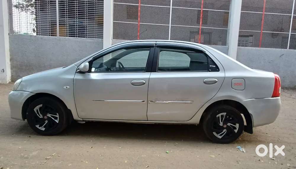 Toyota Etios 2012 Diesel 198000 Km Driven