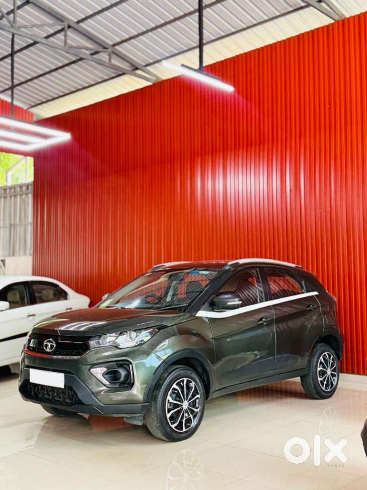 Tata Nexon 1.2 Revotron Xm (s), 2021, Petrol