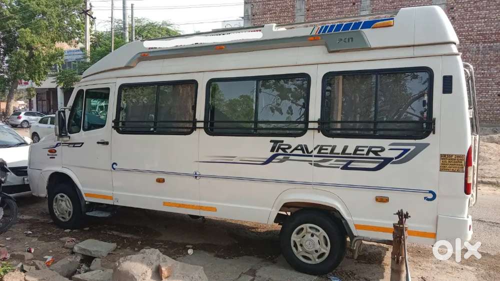 Force Motors Traveller T1 2022 Diesel 200000 Km Driven