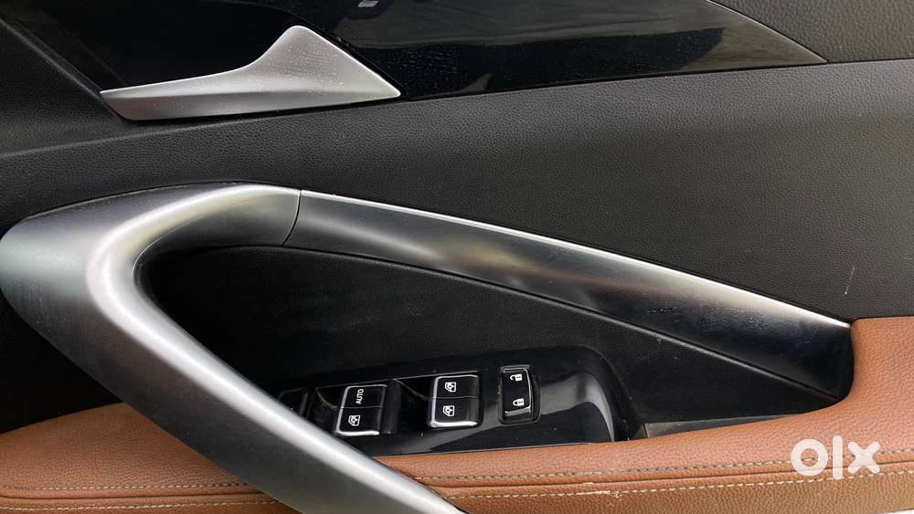 Mg Hector Plus 1.5 Sharp Dct, 2020, Petrol