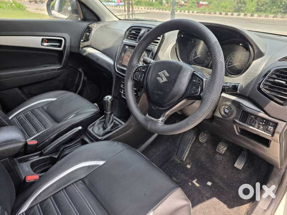 Maruti Suzuki Brezza 1.5 Zxi Plus Smart Hybrid, 2021, Petrol