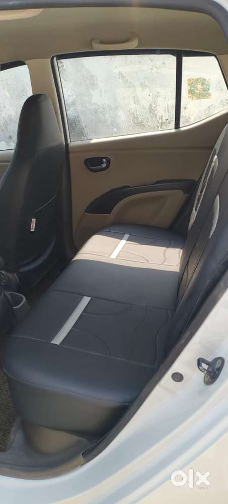 Hyundai I10 Sportz, 2016, Petrol