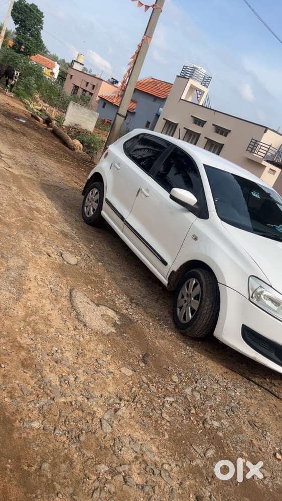 Volkswagen Polo 2011 72000 Km Driven