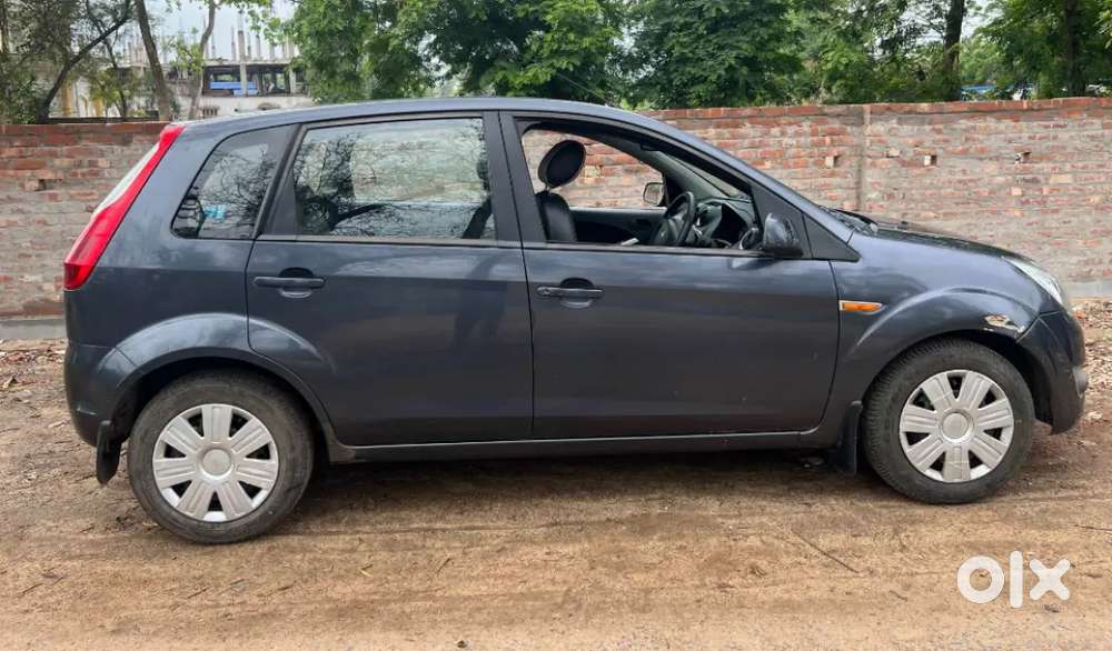 Ford Figo Petrol Lxi 2011 Manual
